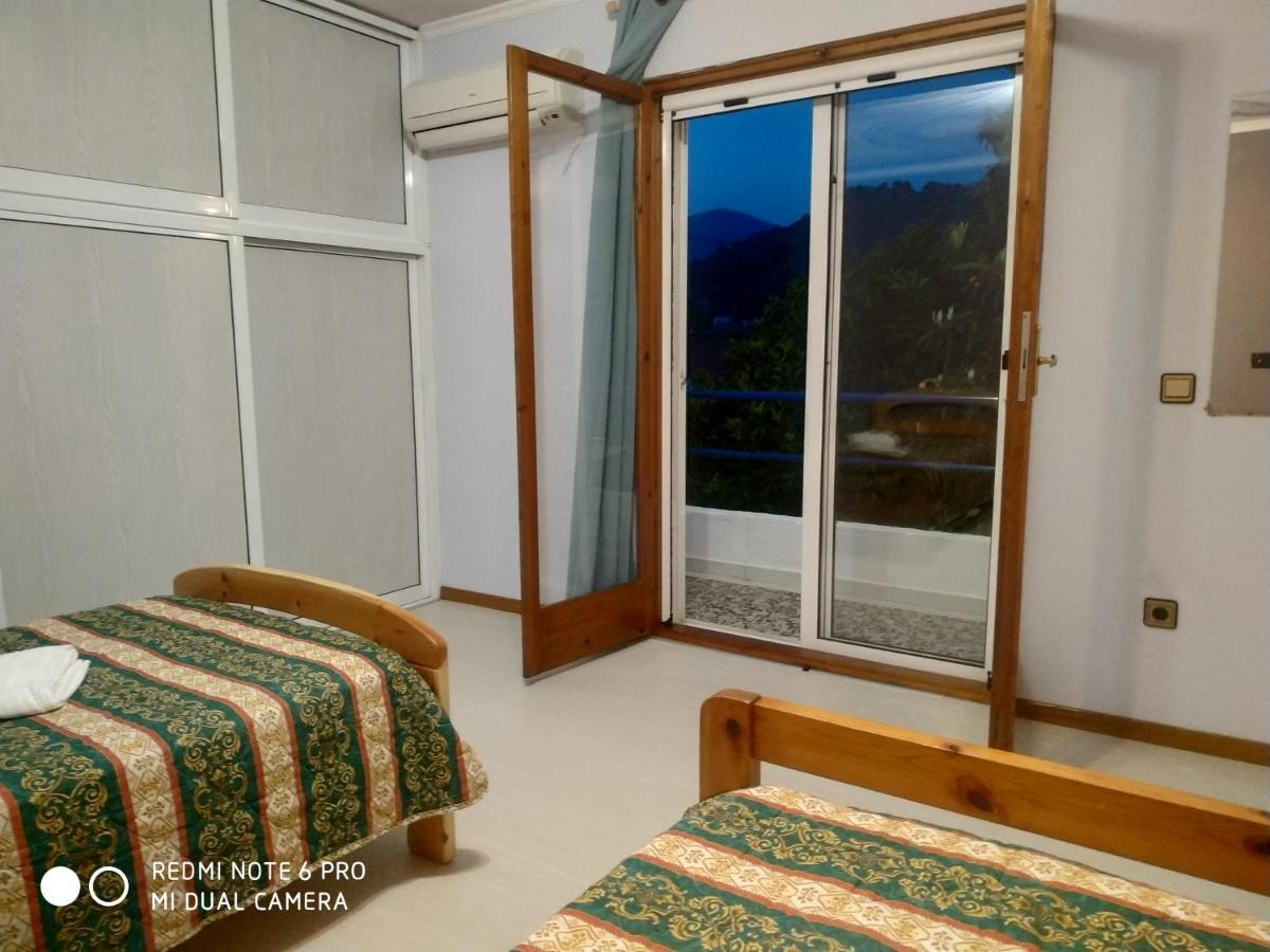 Muses Apartments Ερέτρια Εξωτερικό φωτογραφία