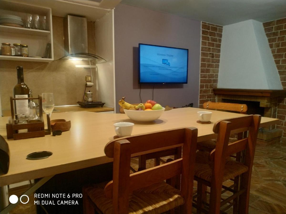 Muses Apartments Ερέτρια Εξωτερικό φωτογραφία