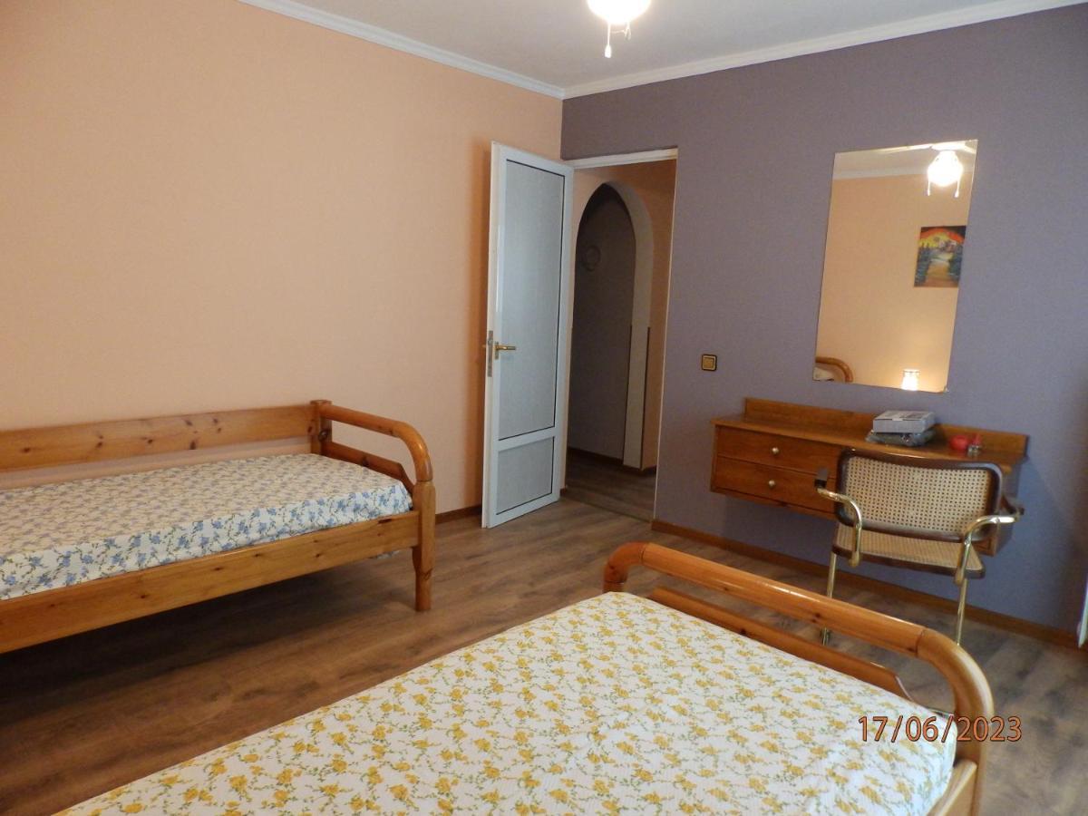 Muses Apartments Ερέτρια Εξωτερικό φωτογραφία