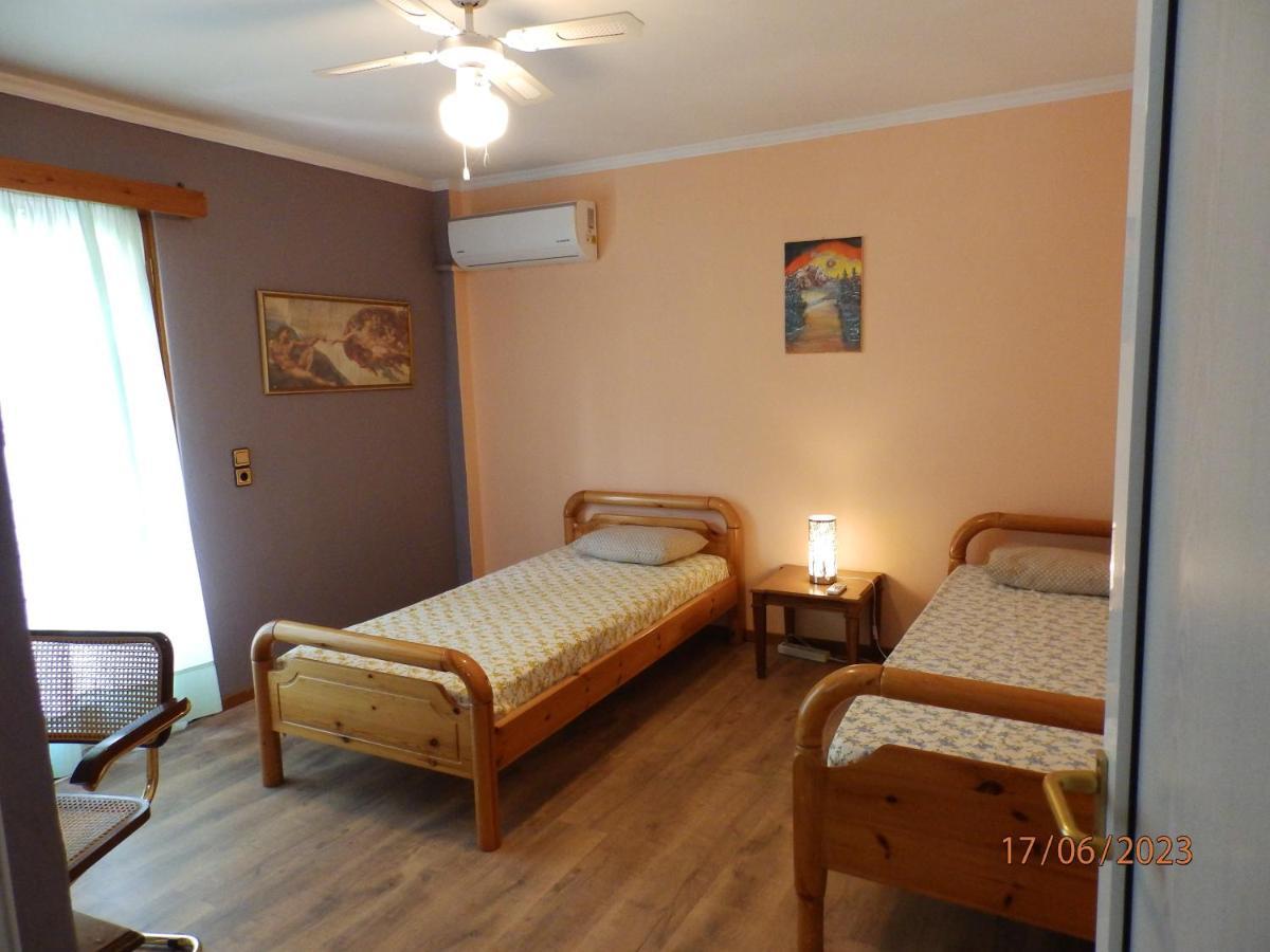 Muses Apartments Ερέτρια Εξωτερικό φωτογραφία